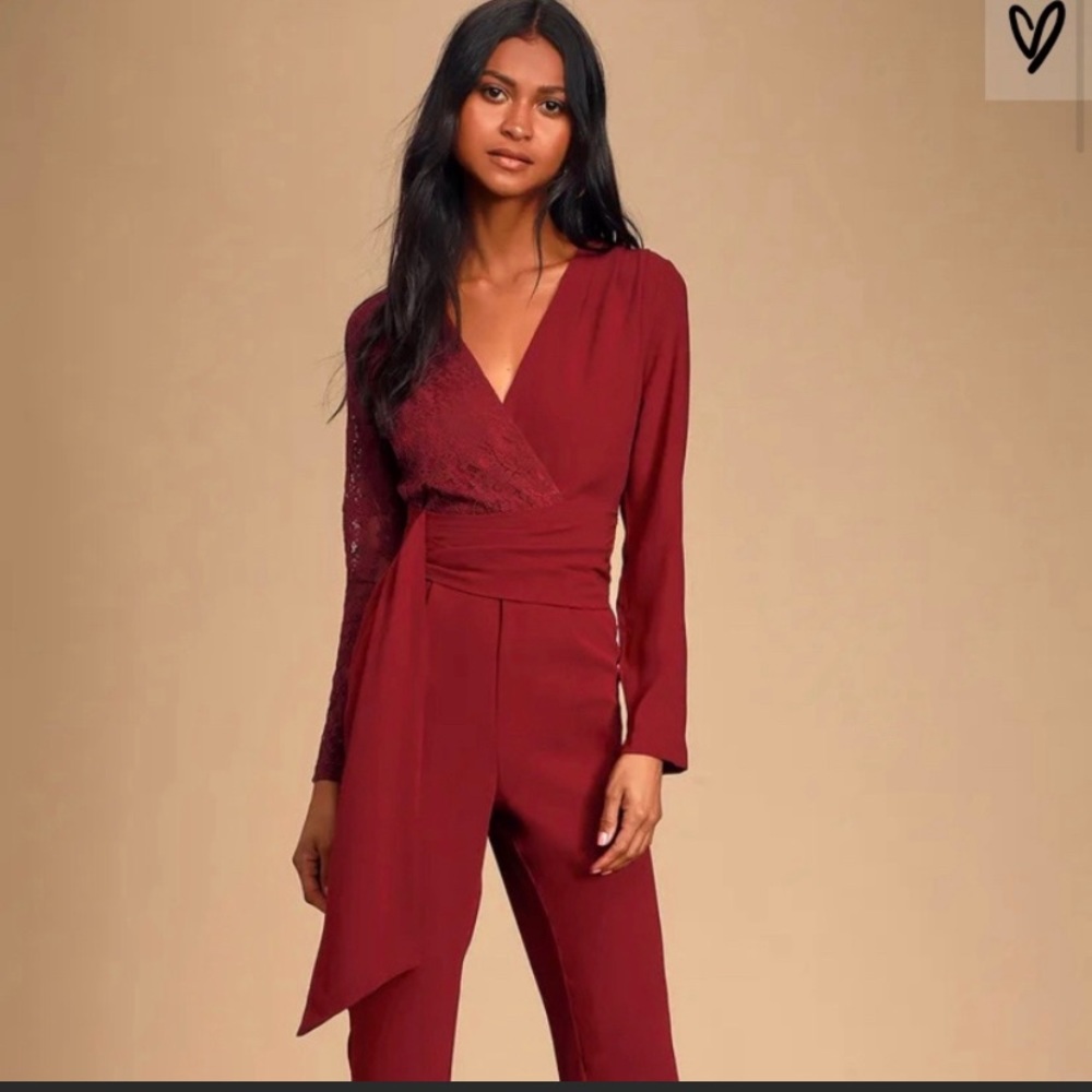 NWOT LULUS Burgundy Jumpsuit XS
